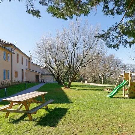 De Charme Climatise, Son Jacuzzi - Privatif Et La Piscine De La Maison Bleue Du Gers Отель типа 