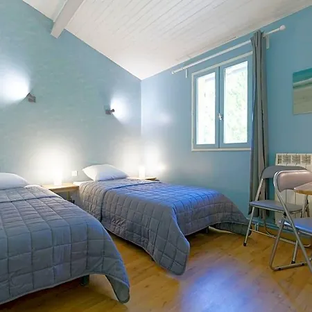 De Charme Climatise, Son Jacuzzi - Privatif Et La Piscine De La Maison Bleue Du Gers Frühstückspension Savignac-Mona