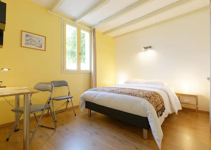 De Charme Climatisé, Son Jacuzzi - Privatif Et La Piscine De La Maison Bleue Du Gers 4* Savignac-Mona